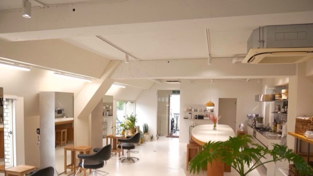 親店舗のサロン